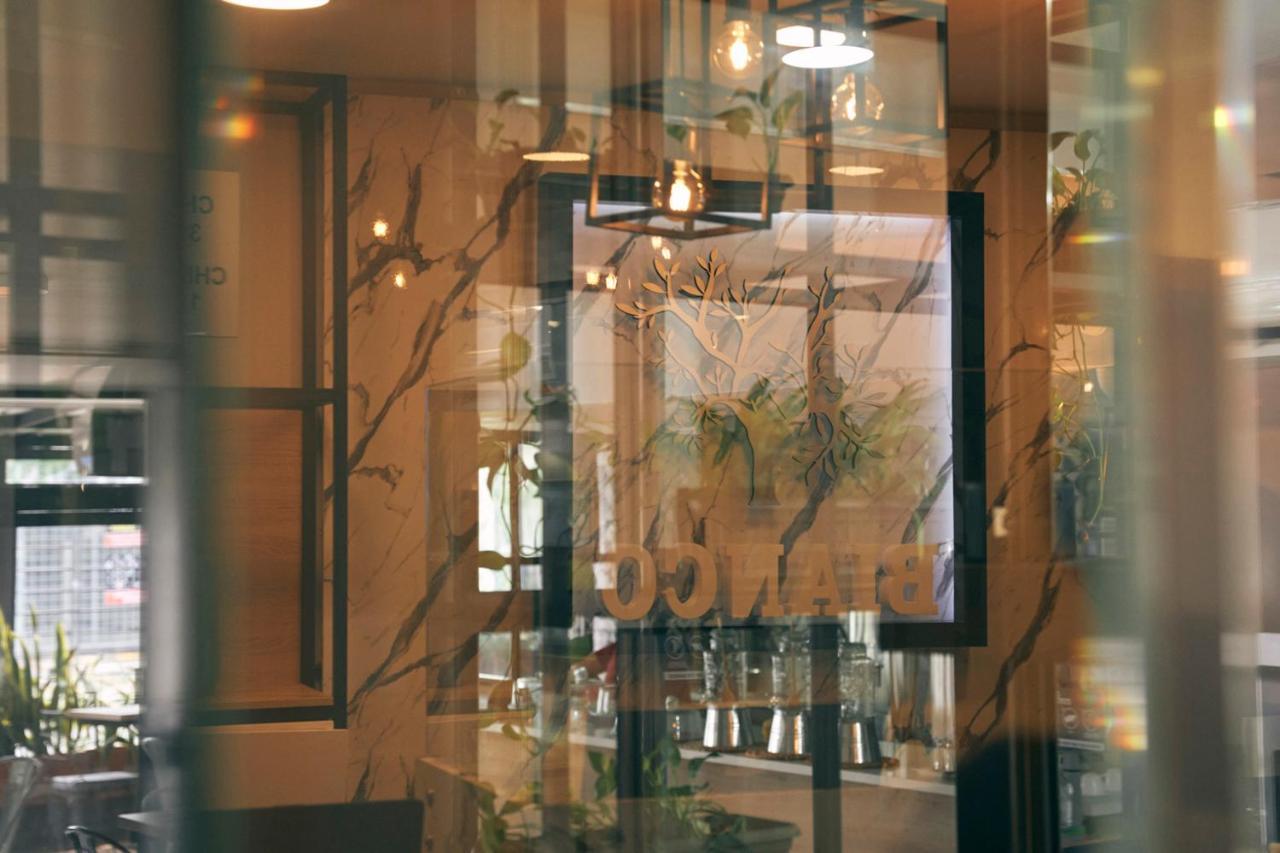 Bianco Hotel Boutique Кукута Екстер'єр фото