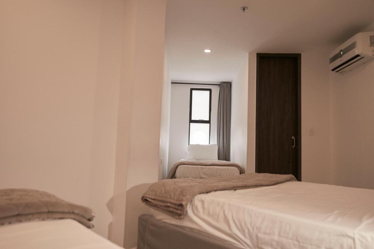 Bianco Hotel Boutique Кукута Екстер'єр фото
