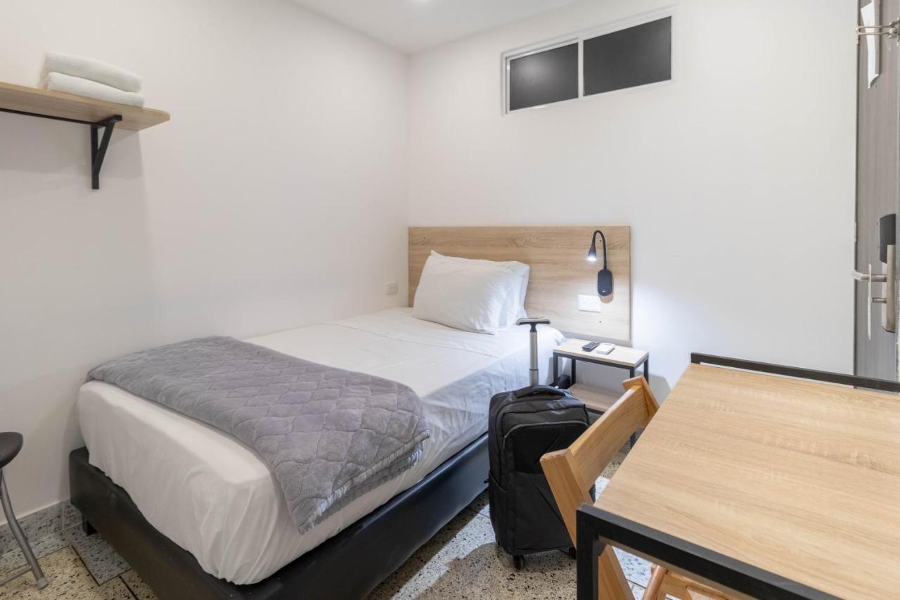 Bianco Hotel Boutique Кукута Екстер'єр фото